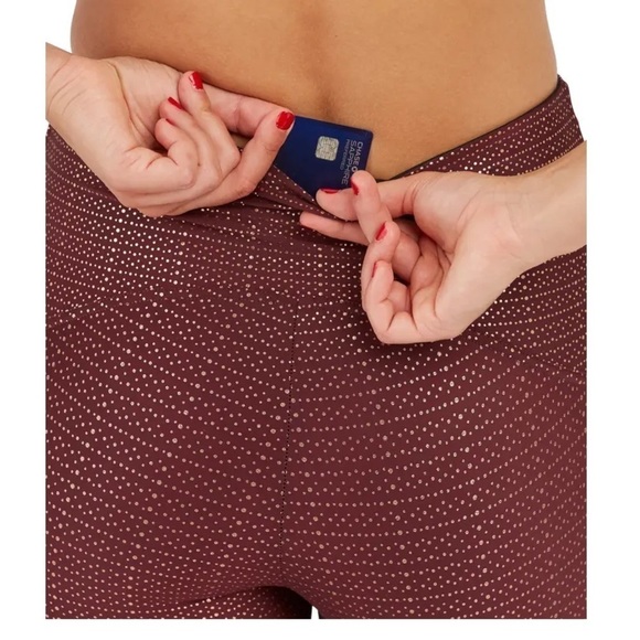 SPANX Metallic Dot Print Active 7/8 Booty Leggings - Picture 5 of 12